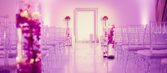 Đám cưới siêu lãng mạn với tông màu tím 18